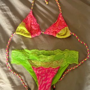 Beach bunny bathing suit set